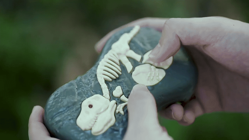 Dinosaurio a control remoto NUVIA